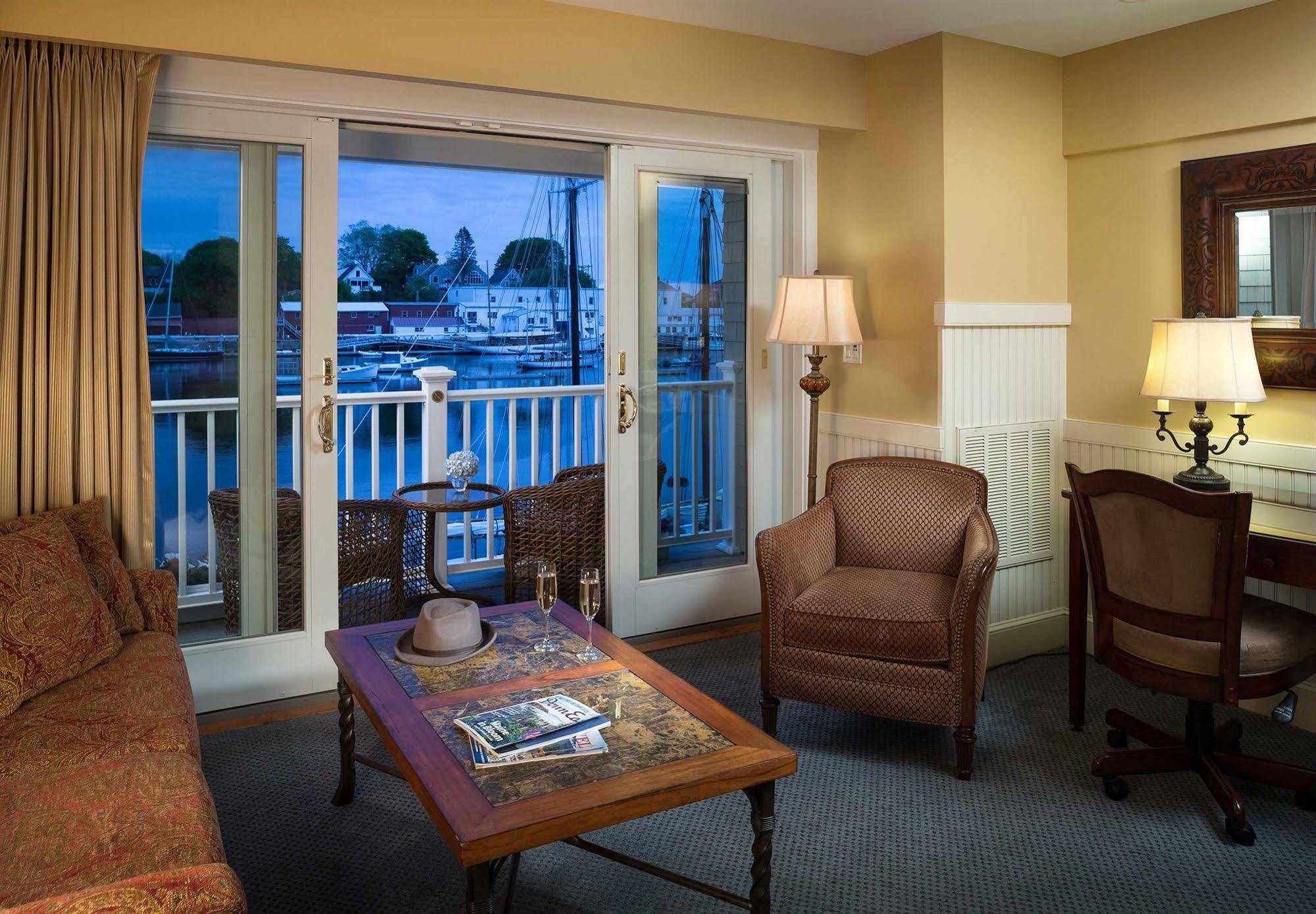 Grand Harbor Inn Camden Bagian luar foto