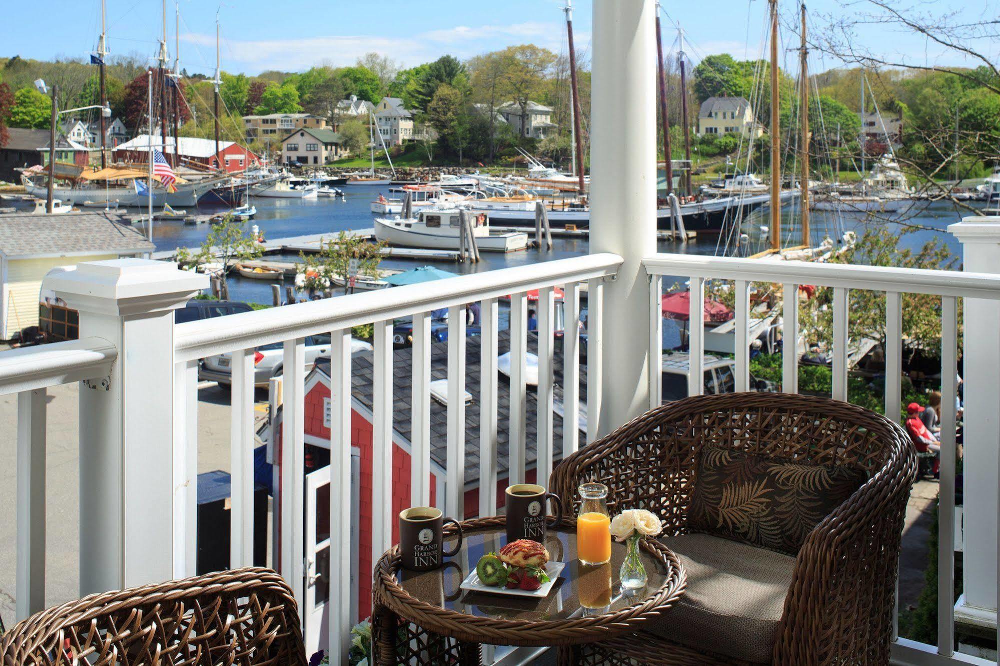 Grand Harbor Inn Camden Bagian luar foto